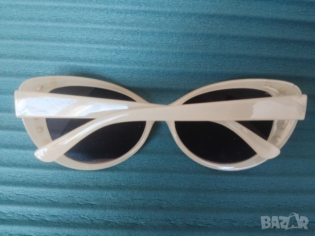 UV 400 Protection - НОВИ слънчеви очила, снимка 2 - Слънчеви и диоптрични очила - 50509644