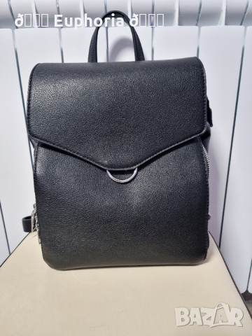 Дамска раница