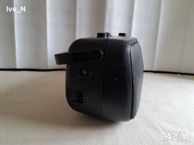 Радио касетофон Grundig RR 300., снимка 3 - Радиокасетофони, транзистори - 53285972