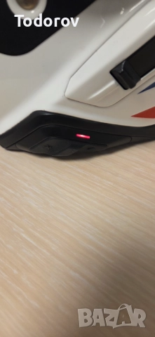 Bluetooth комуникационна система Sena за каска Shoei Neotec2, снимка 5 - Аксесоари и консумативи - 52629566