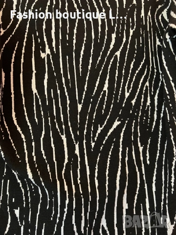 Esprit Рокля с еластична материя в черен и бял цвят десена е зебров принт М размер 🖤🤍🖤🤍🖤🤍🖤, снимка 7 - Рокли - 53787213