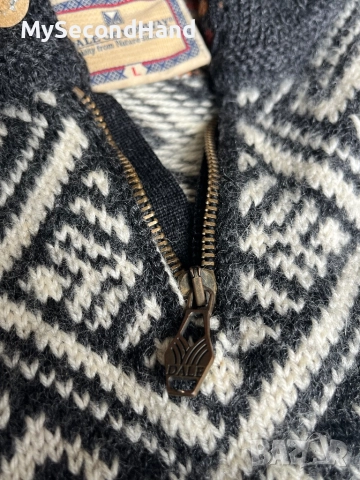 Dale of Norway оригинален мъжки пуловер размер L, снимка 4 - Пуловери - 52216929