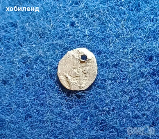 Сребърна монета за накит