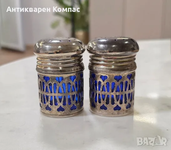 Vintage , посребрени солница и пиперница от 1960 г. Комплект за подправки от две метални кошнички 