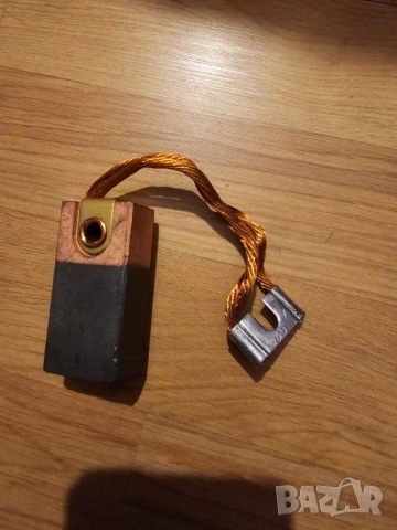 графитни четка за ел. двигатели   20 х 32 х 64 мм големи графитни четки 