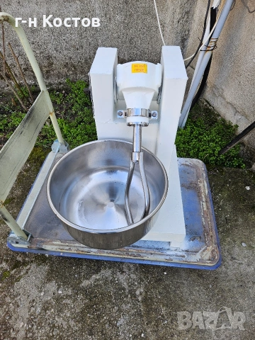 Тестомесачка Турция вилична Трифазна 20 литра 10кг.