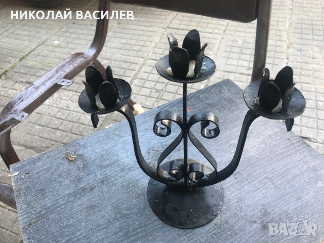 Предлага    свещник  от. ковано  желязо. ., снимка 4 - Други ценни предмети - 53740194