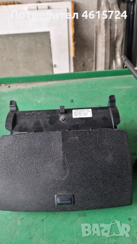 Дисплей Нави Мерцедес w204, снимка 3 - Части - 53211661