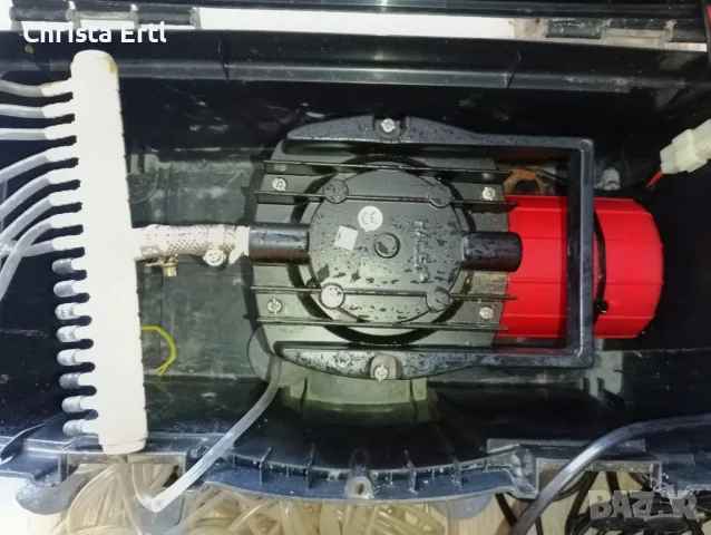 Мощен немски компресор за риба Hailea ACO-007 (12V, 130W) в куфар с аксесоари – САМО ЛИЧНО, снимка 2 - Аквариуми - 56058684