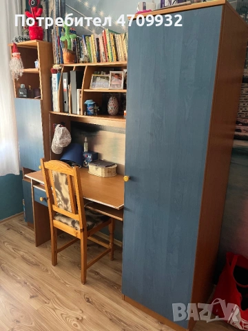 Юношеско обзавеждане, снимка 2 - Мебели за детската стая - 53111938