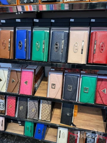 портмонета в кутия pinko the tote bag marc jacobs valentino garavani ysl saint laurent , снимка 11 - Портфейли, портмонета - 50694234