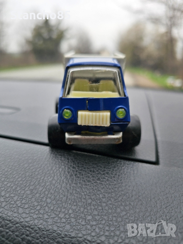 метално камионче Japan 