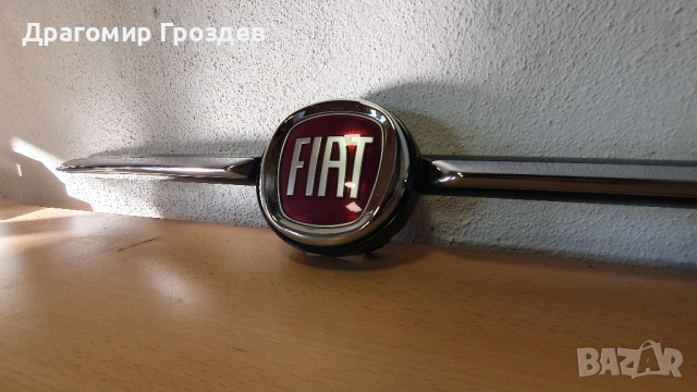 Предна хром лайстна слога (емблема) за FIAT 500 / Фиат 500 (след 2015г), снимка 3 - Части - 52525444