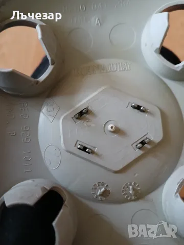 капачка за джанта Renault kangoo , снимка 3 - Аксесоари и консумативи - 48726759