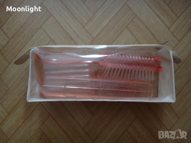 Нов старинен ретро винтидж козметичен несесер от соца от едно време, снимка 2 - Антикварни и старинни предмети - 53221765