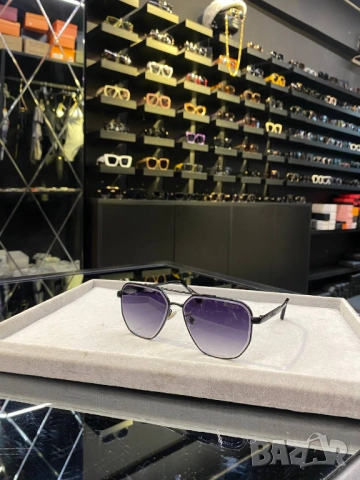 Очила с черен обикновен калъф и ув защита christian dior louis vuitton