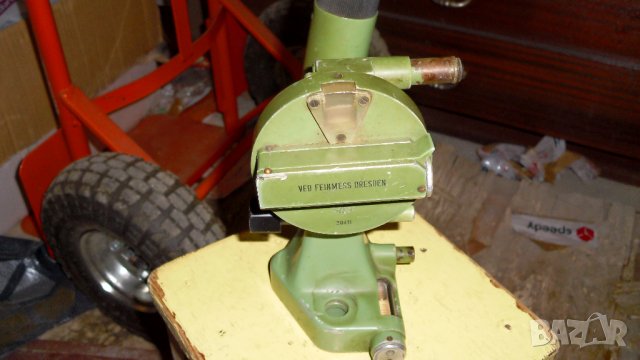 Оптически уред/ оптика / - ТЕОДОЛИТ за измерване - германски, снимка 4 - Антикварни и старинни предмети - 39704246