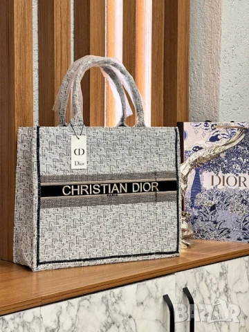 чанти christian dior , снимка 2 - Чанти - 51029759