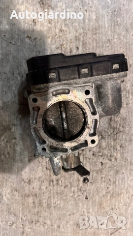 Дроселова Клапа за Mercedes SLK - 0001419525, снимка 2 - Части - 53026074