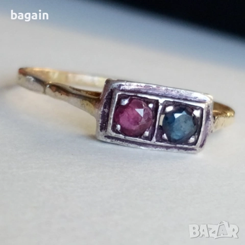 Пръстен със сапфир и рубин. Сребро с позлата.