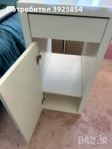 Бяло бюро IKEA за компютър с подаръци, снимка 3 - Бюра - 56057796