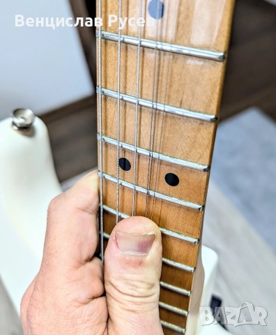 Fender Stratocaster Polar White, 2018, Mexico , снимка 4 - Китари - 52562956