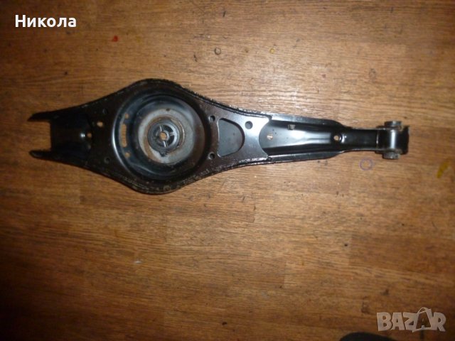 Заден носач Голф 5 2.0 тди, снимка 2 - Части - 40360848