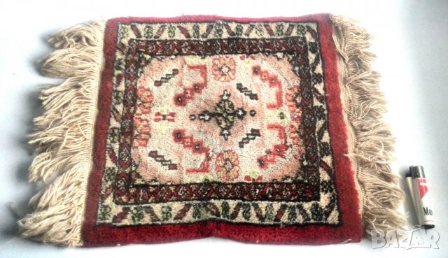 Малко молитвено килимче от 70-те г.Персийски килим , снимка 5 - Други ценни предмети - 39809067