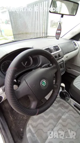 Шкода Румстър 1.4 тди, снимка 8 - Автомобили и джипове - 50035746