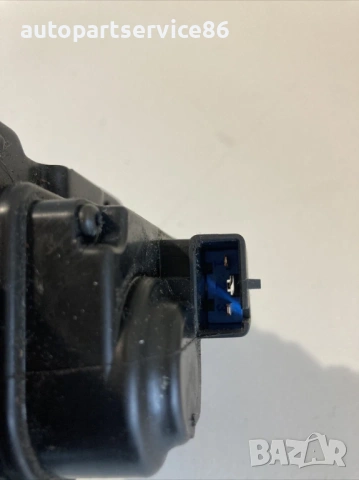 Заключващ механизъм за задна врата за Jeep Compass 2.2 CRD (2011), снимка 3 - Части - 53392452