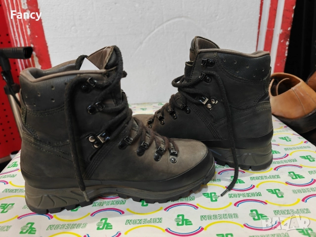 Туристически обувки Meindl 37 номер, снимка 7 - Други - 52706081