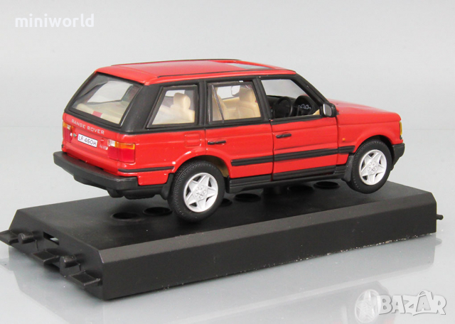 Land Rover 4.6HSE - мащаб 1:43 на Cararama моделът е нов в кутия, снимка 4 - Колекции - 36416819