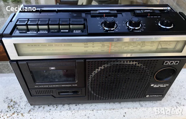 Hitachi TRK-5320E, 
радиокасетофон произведен през 1978г.-Работещ!, снимка 12 - Радиокасетофони, транзистори - 55745920