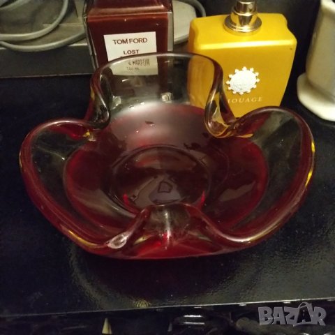 Мурано ръчно изработен пепелник ., снимка 2 - Декорация за дома - 39365525