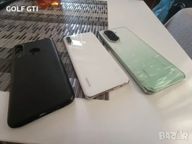 2бр Телефони за части