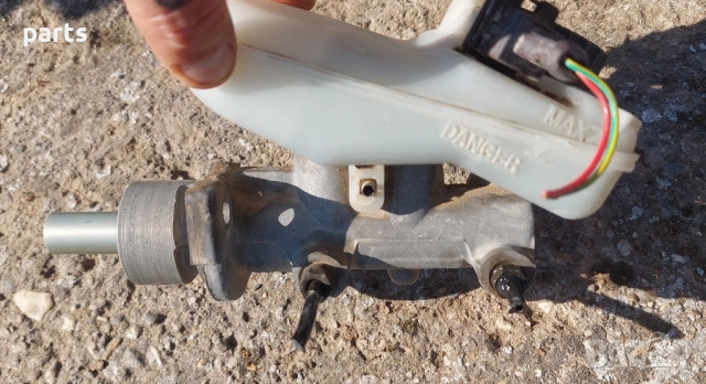 Спирачна Помпа Пежо Партнер - Ситроен Берлинго - Ксара Пикасо - Bosch 21028799, снимка 5 - Части - 52299833