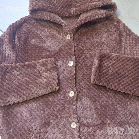 Дамска плюшена блуза с качулка , снимка 2 - Блузи с дълъг ръкав и пуловери - 52341584