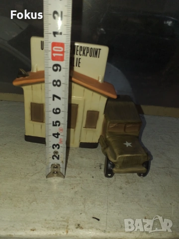 Hummel Goebel - фигура статуетка порцелан US ARMY, снимка 6 - Антикварни и старинни предмети - 53370328