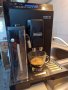 Кафеавтомат Делонги Елета за еспресо и капучино, работи отлично и прави хубаво кафе с каймак 