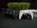 PS5 Dualsense контролер геймпад джойстик controller gamepad joystick black white cosmic red, снимка 1
