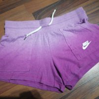 Гащи Nike , снимка 1 - Къси панталони и бермуди - 41424274