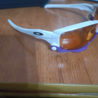 слънчеви очила Oakley Jawbone, снимка 3 - Слънчеви и диоптрични очила - 44728941