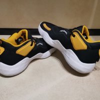 Баскетболни обувки Adidas D.O.N. Issue 3

, снимка 5 - Маратонки - 42418897