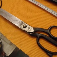 Шивашка ножица, снимка 1 - Антикварни и старинни предмети - 40717580
