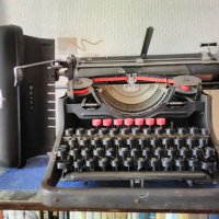 Пишеща машина,стара немска,марка,,АDLER", снимка 2 - Антикварни и старинни предмети - 41701030