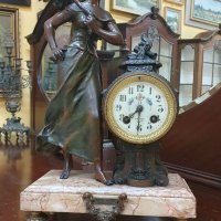 Страхотен антикварен френски каминен часовник , снимка 1 - Антикварни и старинни предмети - 38842866