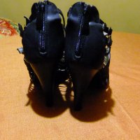 Продавам дамски сандали, снимка 3 - Сандали - 35775340