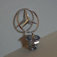 Предна емблема "мерник" за Мерцедес Mercedes-Benz, снимка 2 - Аксесоари и консумативи - 38933508