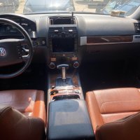 VW Tuareg,3.0D, На Части, снимка 11 - Автомобили и джипове - 41574915