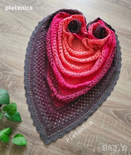 Модерен ръчно плетен шал , снимка 1